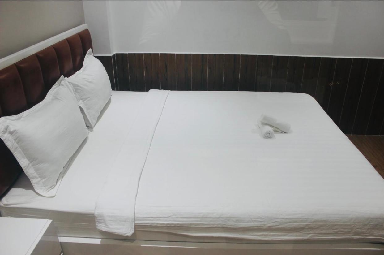 Happy Hotel Tp Rach Gia, Kien Giang Ap Rach Meo エクステリア 写真